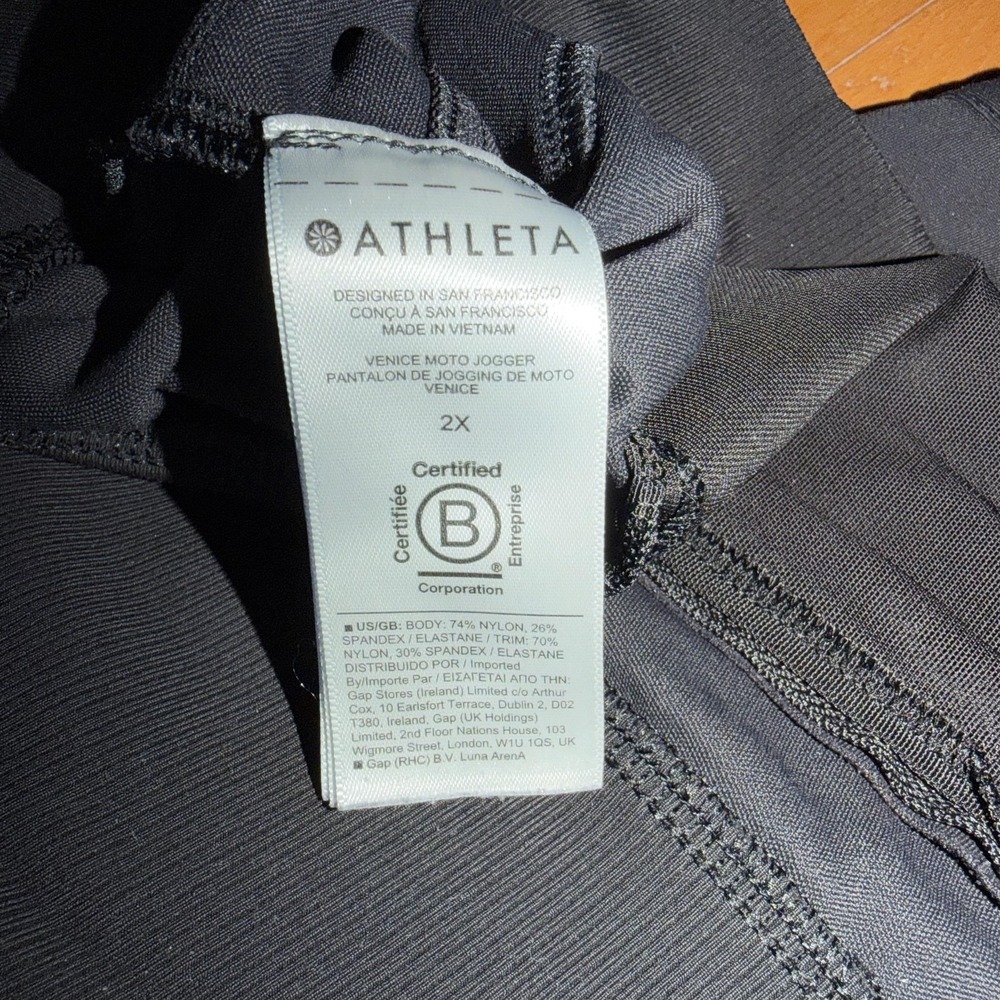 Athleta Venice Moto Jogger Pants Womens 2X Black Zip Pockets Travel Gym Yoga - Picture 10 of 15